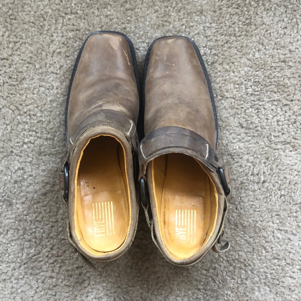 Frye Clog/Mules Size 9